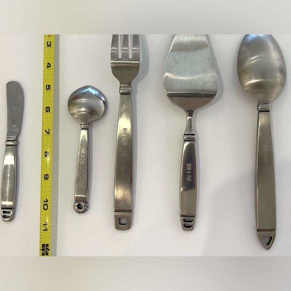 Lisa Jenks Notch Flatware - Picture 4 of 5